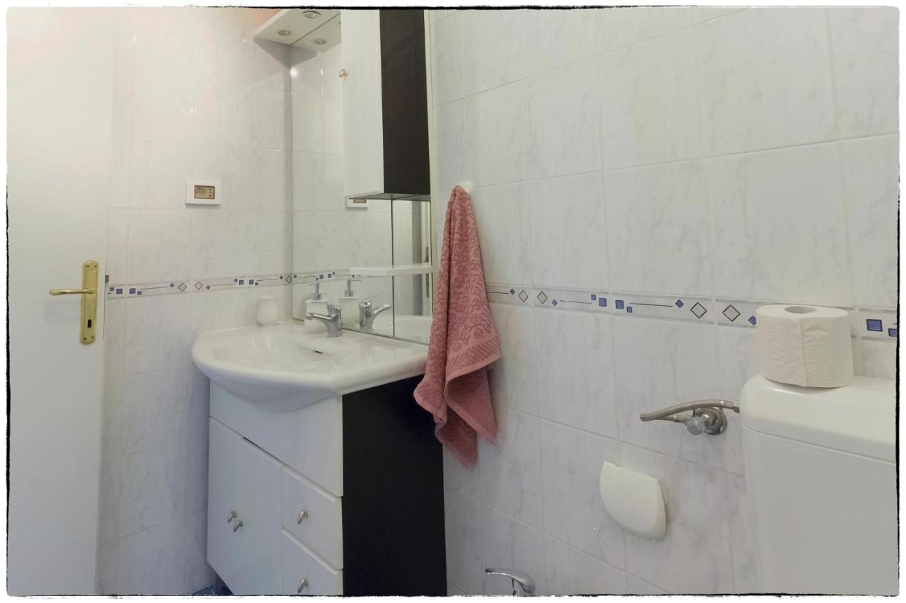 Apartman Sorgo Apartment ซัมบราทิยา ภายนอก รูปภาพ